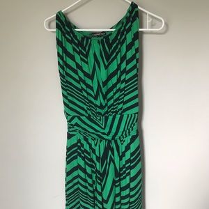 Short sleeveless dress